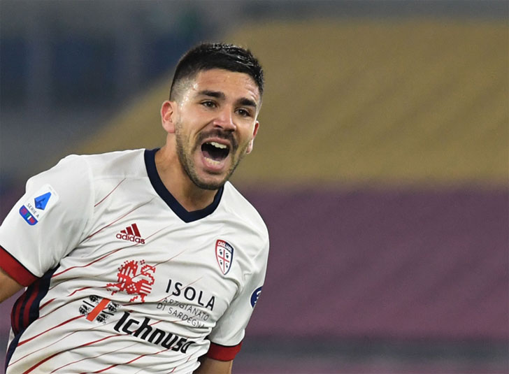 Cagliari forward Giovanni Simeone